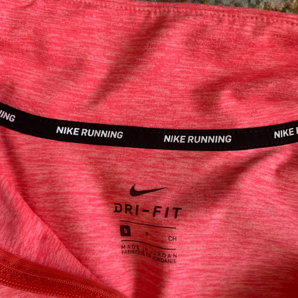 Nike pullover - Picture 2 of 3